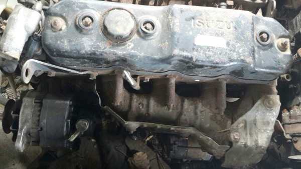 ขายเครื่องอีซูซุ4BE1สภาพครบดีพร้อมใช้ราคา55000