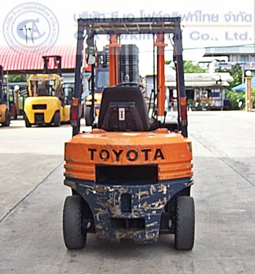 ขาย รถโฟล์คลิฟท์ TOYOTA รุ่น 5-FD20