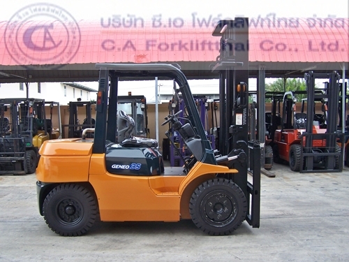 ขาย รถโฟล์คลิฟท์ TOYOTA รุ่น 7-FD35