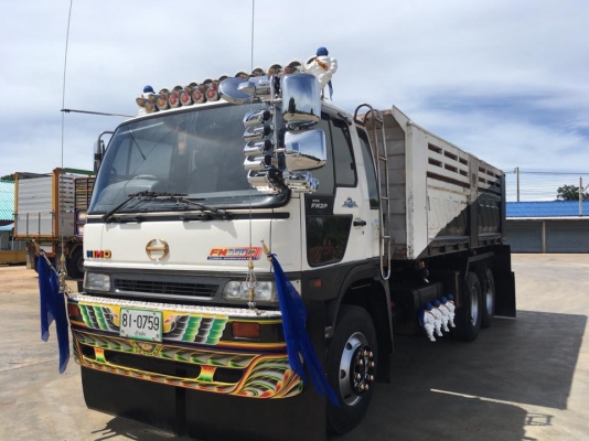 Hino 2P เครื่อง 300 แรง ปี 46 ยูโรทูตัวสุดท้าย เกียร์ZF ช่วงล่าง ZM 10 น็อต มีระบบลากพ่วง ทะเบียนพร้อม