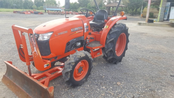 ขาย KUBOTA L3608 สภาพเดิมๆสีเดิมๆ 0906910337 -0900596150 ต้า
