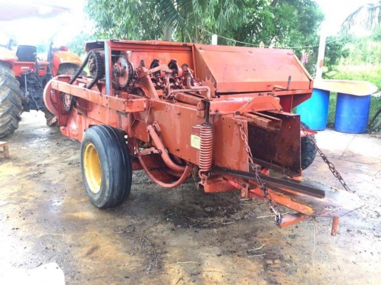 ขายเครื่องอัดฟาง สนใจติดต่อ ที่ 0906910337 ต้า