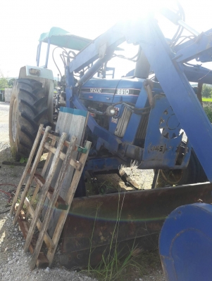 ขาย Ford 6610 สภาพพร้อมใช้