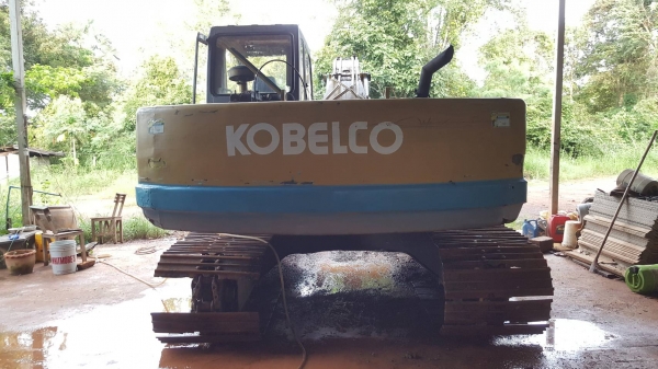 ขาย แบคโฮ KOBELCO SK200 Mark 3 เอกสารเล่มทะเบียนครบ ไฟฟ้าตัดแล้ว ช่วงล่างต้องเก็บงานครับ ราคาต่อรองได้