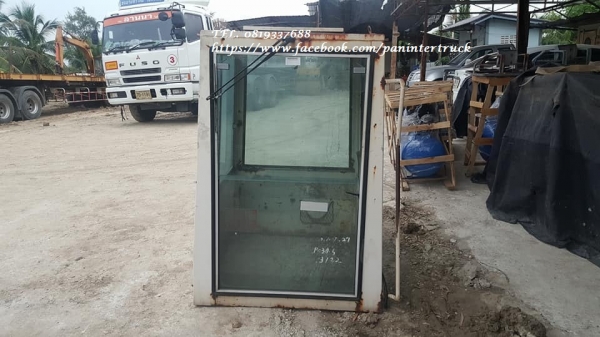 FROM JAPAN*ขายถูกด่วนๆ หัวเก๋งรถขุดไซค์ 20, 30, 35, 40  /CABIN FOR EXCAVATOR - รุ่น 3, 5, 6 / ราคาเพียง 12,500 บาท สนใจรีบติดต่อ 0819337688