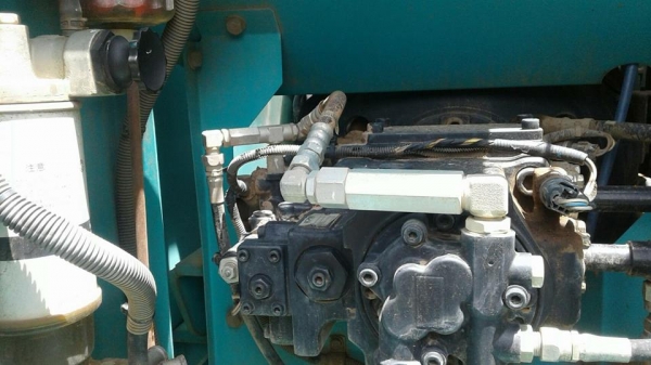 ขายรถขุดแบ็คโคSK140ซุปเปอร์ทำงาน 8พันช.ม ช่วงล่างโซ่ใหม่สภาพพร้อมใช้งาน เอกสารเล่มทะเบียน