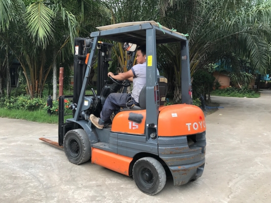 ขายFORKLIFT TOTOTA รุ่น6FG15(1.5ตัน)ออโต้ งาสไลด์ สวยเดิมจากญี่ปุ่น ยังไม่เคยใช้ในไทย 135,000เท่านั้น!!