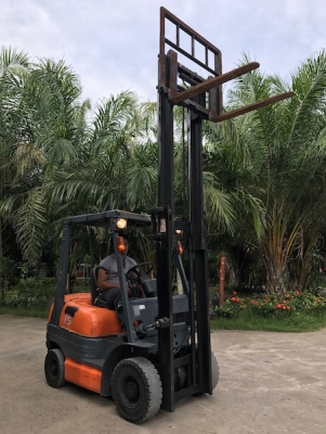 ขายFORKLIFT TOTOTA รุ่น6FG15(1.5ตัน)ออโต้ งาสไลด์ สวยเดิมจากญี่ปุ่น ยังไม่เคยใช้ในไทย 135,000เท่านั้น!!