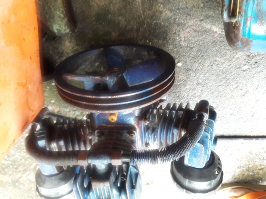 ขาย !! หัวปั้มลม2แรง3สูบ.ของPUMA.รุ่นลีดส์วาล์ว.พร้อมใช้