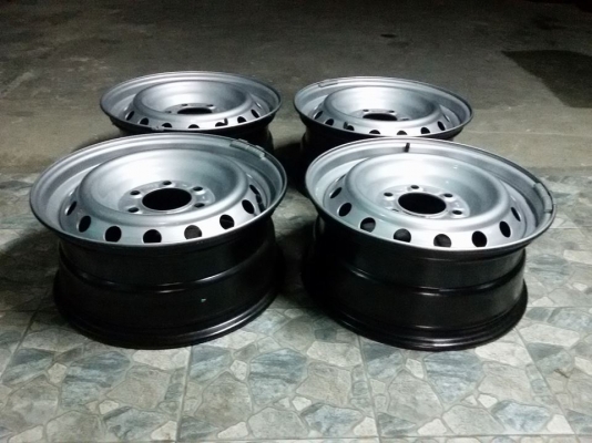 ล้อกะทะฟอร์ด ขอบ17x7.5  ชุด3200บ.โทร.0879050181.ส่งได้ทั่วไทยคับ