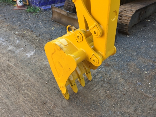 ชุดใหม่ มาแล้วนะครับ จองก่อนได้ก่อน  KOMATSU PC30FR-2 ปั้มนิ้ว,คอนโทนน้ำมัน 4,xxxชั่วโมง รถนอกนำเข้า   (ฟรี)เก็บรายละเอียด,พร้อมส่งทั่วไทย