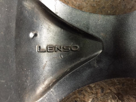 ขายล้อแม็กเปล่า Lenso ขอบ 17 4 วง ราคา 3,900 บาท