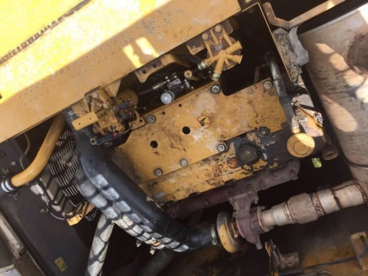 ขาย 1,585,000 บาท CATTERPILAR  320D ทำงาน 1x,xxx บาท เครื่องดี ปั้มแรง โช่หนา ไฟฟ้าครบ เอกสารเล่มทะเบียน รถอยู่ นครพนม 090-772-3710 090-772-3708