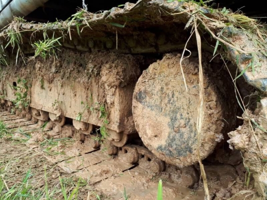 ขาย 395,000 บาท HITACHI EX 200-2 สภาพสวยพร้อมใช้งาน ไฟฟ้าตัด ระบบดีเยี่ยม รถพร้อมใช้งานครับ เอกสารเล่มทะเบียน รถอยู่ จ.พระนครศรีอยุธยา โทร&ไอดีไลน์ 0610710295 ขาย 395,000 บาท HITACHI EX 200-2 สภาพสวยพร้อมใช้งาน ไฟฟ้าตัด ระบบดีเยี่ยม รถพร้อมใช้งานครับ เอกสารเล่มทะเบียน รถอยู่ จ.พระนครศรีอยุธยา โทร&ไอดีไลน์ 0610710295