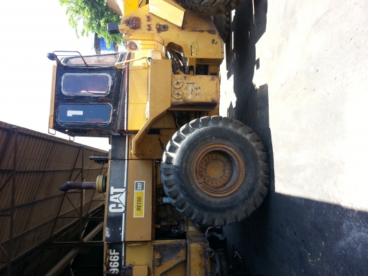 รถตัก Catterpillar 966F รถตัก Catterpillar 966F