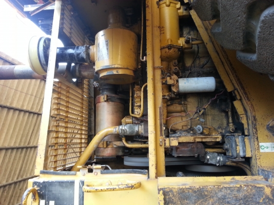 รถตัก Catterpillar 966F รถตัก Catterpillar 966F