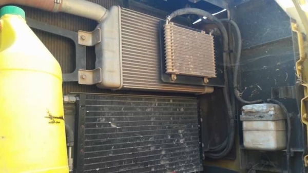 ขาย 1,665,000 บาท SUMITOMO SH210-5 ทำงาน 1x,&times;&times;&times; ชม. เครื่องดี ปั้มแรง โช่หนา เอวแน่น ไฟฟ้าครบ เอกส่ารเล่มทะเบียน  รถอยู่ จ.นครพนม 090-772-3710,090-772-3708