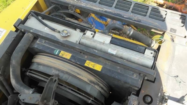 ขาย 1,665,000 บาท SUMITOMO SH210-5 ทำงาน 1x,&times;&times;&times; ชม. เครื่องดี ปั้มแรง โช่หนา เอวแน่น ไฟฟ้าครบ เอกส่ารเล่มทะเบียน  รถอยู่ จ.นครพนม 090-772-3710,090-772-3708