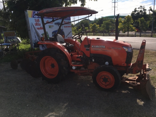 ขายด่วน คูโบต้า L3008 ใบดัน ผาน 3 เล่มทะเบียนพร้อมโอน ชม.3138 ชม