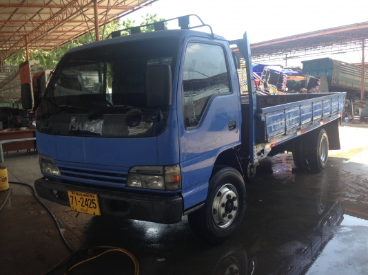 ขายด่วน 6 ล้อ ISUZU NPR 130 แรง ทำช่วงล่างใหญ่ ขายด่วน 6 ล้อ ISUZU NPR 130 แรง ทำช่วงล่างใหญ่
