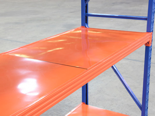 Shelf สินค้า ในโกดัง Warehouse สินค้ามือหนึ่ง