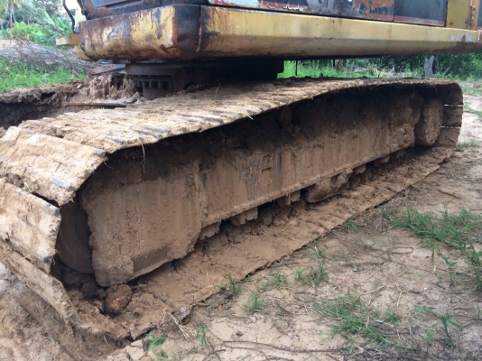 Cat 320 v 1 670,000 .- รถพร้อมใช้งานราคาต่อรองได้