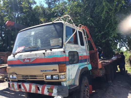 รถเทนเลอร์ ท้ายลาด 10 ล้อ 2 เพลา HINO FM186 เครื่อง EL191 แรง (รถผมเอง)