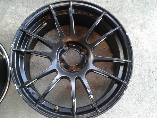 ขอบ17นิ้ว4รู100 ชุดนี้ ลดราคาเหลือ 4300 บาท