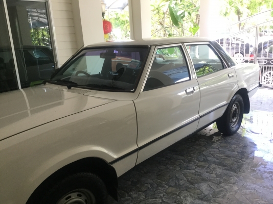 FORD   CORTINA