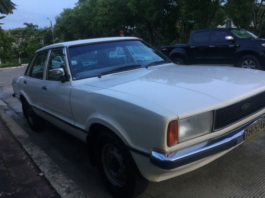 FORD  CORTINA