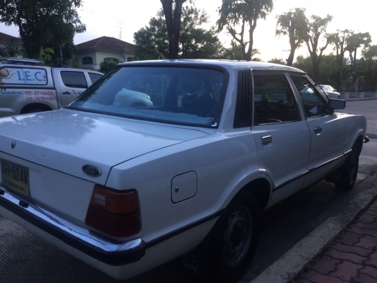 FORD  CORTINA