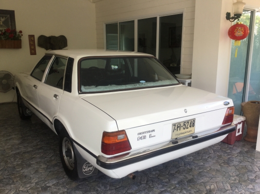 FORD  CORTINA