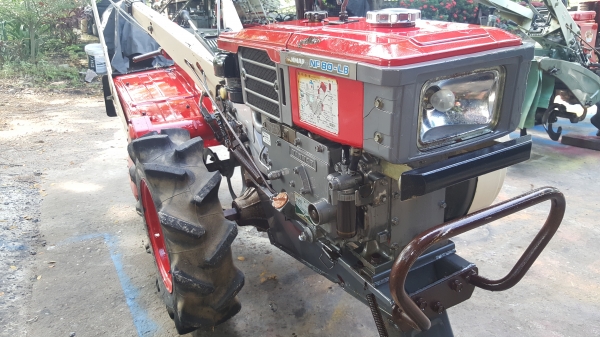 รถพรวนดิน ดีเชล 8 แรง สวยๆๆ  รหัสสินค้า C2 - 7 สอบถามต่อรองได้ขายได้ขาย