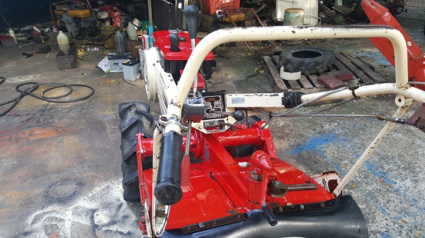 รถพรวนดิน ดีเชล 8 แรง สวยๆๆ  รหัสสินค้า C2 - 7 สอบถามต่อรองได้ขายได้ขาย