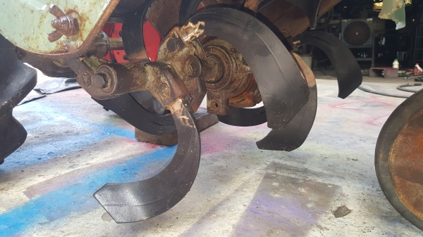 รถพรวนดินดีเชล 7 แรง รหัสสินค้า C2 - 6