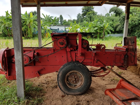 เครื่องอัดฟาง 99000 เท่านั้น