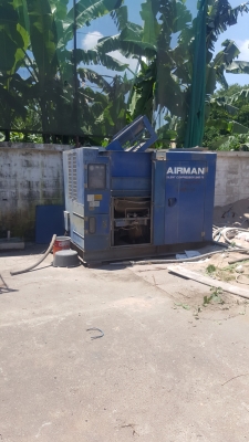 เครื่องยิงทรายพร้อมปั๊มลมแอร์แมน 100 แรงม้า ทั้งชุดพร้อมใช้งาน 180,000 บาท
