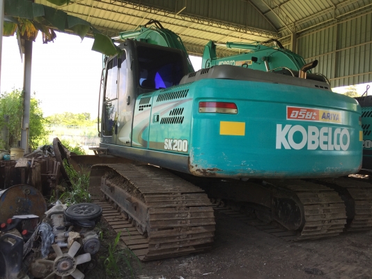 Kobelco sk200-8 yn12 super x  9,000 ชม