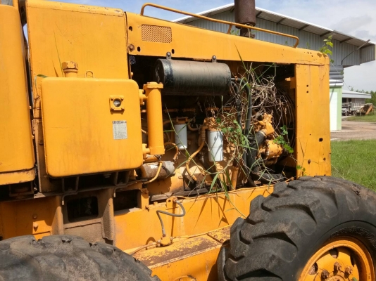 ขายรถเกรด KOMATSU GD600R ราคา 390000