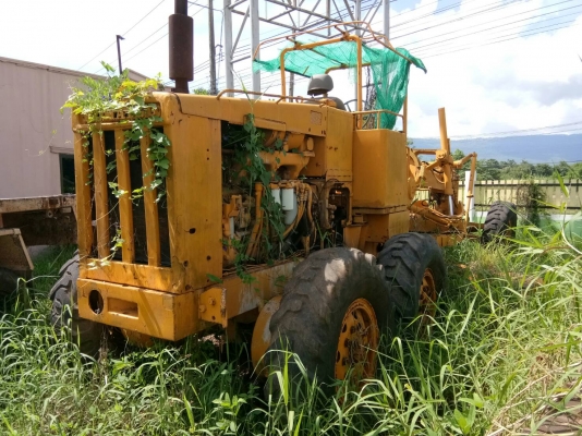 ขายรถเกรด KOMATSU GD600R ราคา 390000