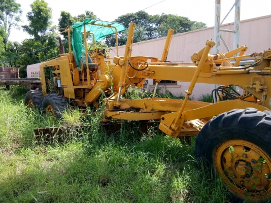 ขายรถเกรด KOMATSU GD600R ราคา 390000