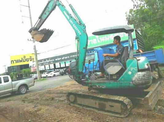 ขายรถแบคโฮ KOMATSU PC30-7 เอกสารอินวอย ราคา 300000
