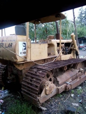 ขาย 195,000 บาท CATTERPILAR D4D เครื่องดี เกียร์แรง โซ่หนา ใบสวย เอกสารชื้อขาย   รถอยู่ จ.ปทุมธานี โทร&amp;ไอดีไลน์ 0610710295