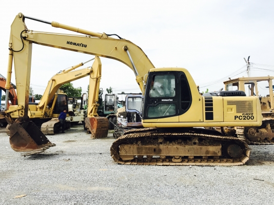ตัดขายอะไหล่ ทุกชิ้น KOMATSU PC200-6 ซีเรียลสูง