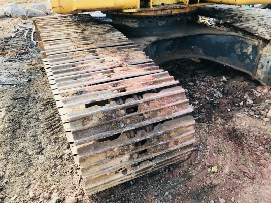 ขายโซ่พร้อมแผ่น ถอดจากKOMATSU PC20016