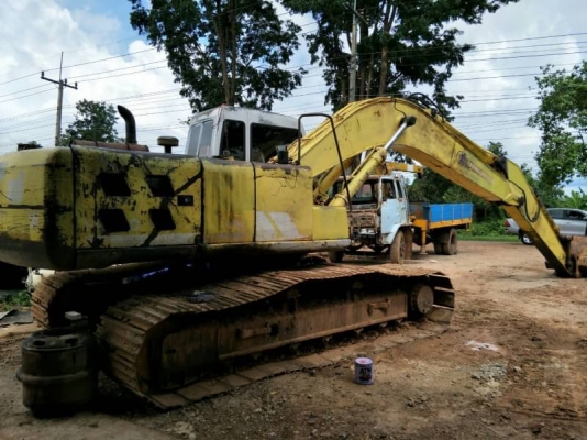 ขายด่วน SUMITOMO SH200 สภาพสวยพร้อมใช้งาน เครื่องปั้มดีเยี่ยม โซ่ช่วงล่างพร้อมใช้งาน เอวแน่น ไฟห้าตัด มอเตอร์คันเร่ง เอกสารเล่มทะเบียน สนใจโทรสอบถาม 093-0764943  088-3223272  K ตั้ม