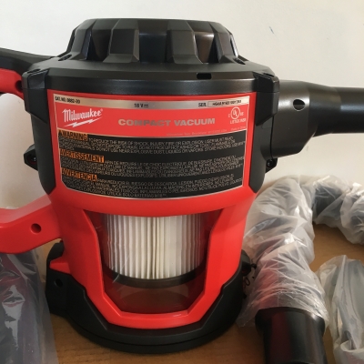 ดูดฝุ่นไร้สาย Milwaukee 0882-20 (ไม่รวมแบตและแท่นชาร์จ) ดูดฝุ่นไร้สาย Milwaukee 0882-20 (ไม่รวมแบตและแท่นชาร์จ)