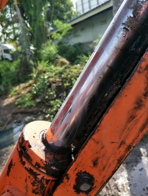 KH027- รถขุด เล็ก Kubota แทร็กเหล็ก ใบมีด พร้อมใช้ by OEK 098-5625920 KH027- รถขุด เล็ก Kubota แทร็กเหล็ก ใบมีด พร้อมใช้ by OEK 098-5625920