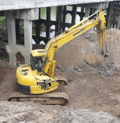 ขาย!! &gt;&gt;&gt; Komatsu Pc128 ไลย์หัวเจาะ+แถมหัวเจาะ อินวอย ไฟฟ้าครบ &lt;&lt;&lt; เบอร์ติดต่อ 098