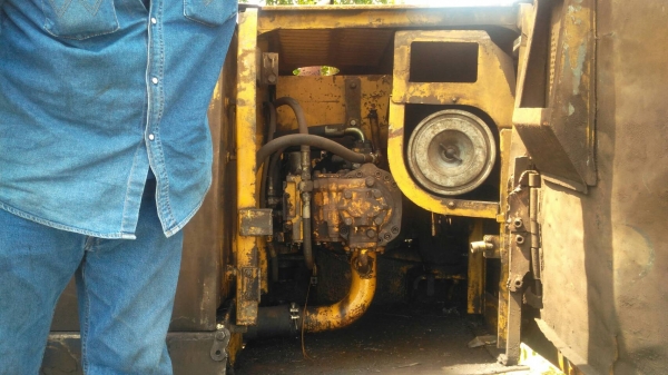 ขายรถแบคโฮ KOMATSU PC200-5ติดคีบ ขายรถแบคโฮ KOMATSU PC200-5ติดคีบ